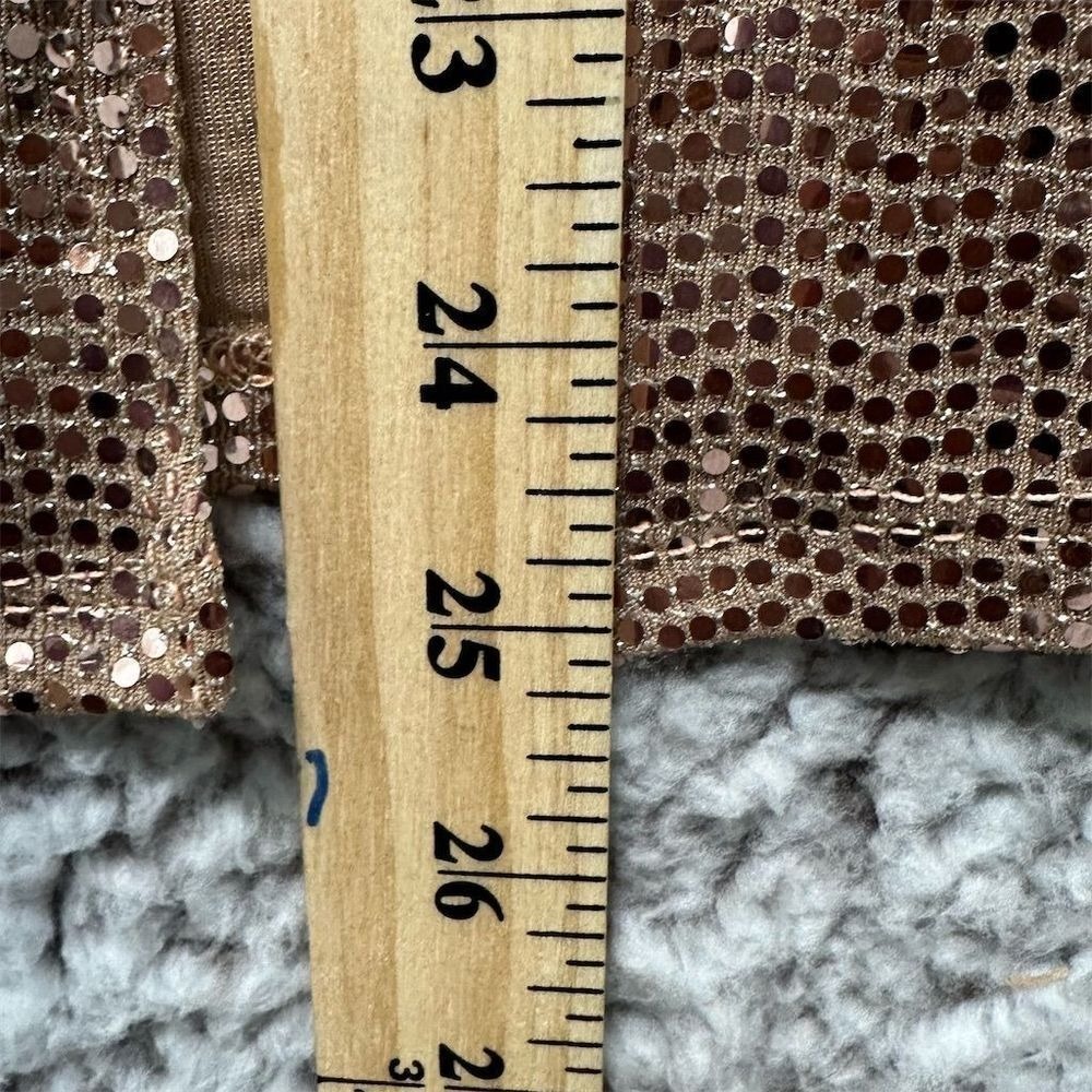 NWT Bebe Women's XS Rose Gold Sequin Top Sleeveless Y2K Festival‎ Glam NYE Club - Picture 8 of 9